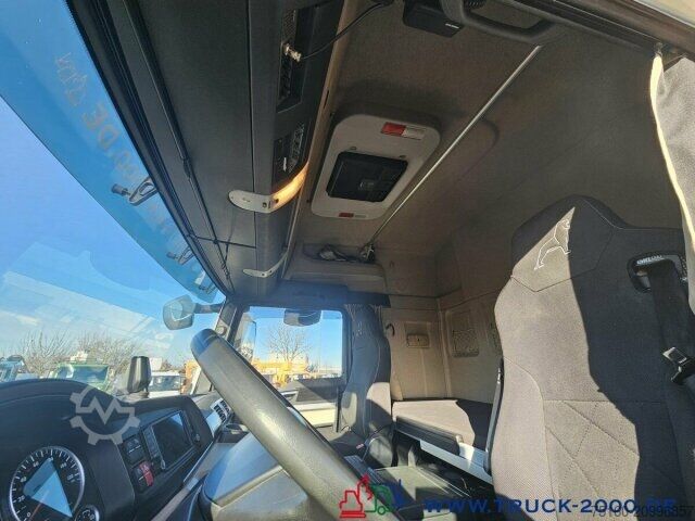 Standard tractor unit MAN TGX 18.460 Zement Silokompressor + Kipphydraulik