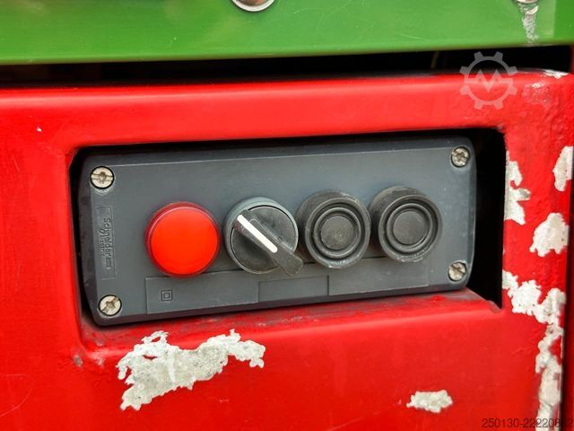 Cattle truck SCANIA P410 4x2LL HFR 1.Stock Viehzug/NAVI/KLIMA/ALU