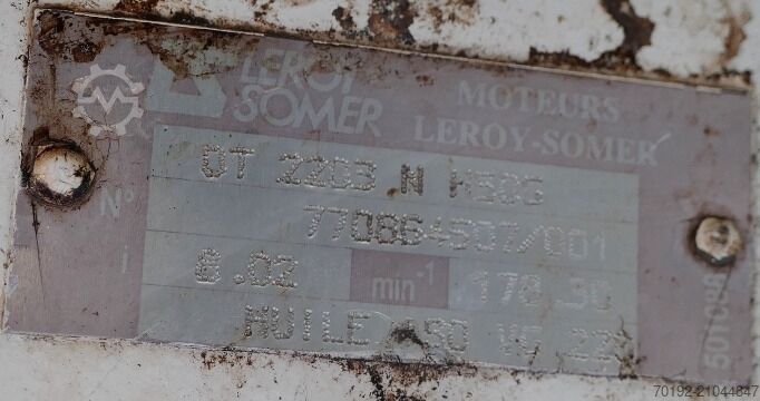 1085 liter heatable/coolable agitator tank made of V4A stainless steel with propeller agitator Pierre Guerin B0120