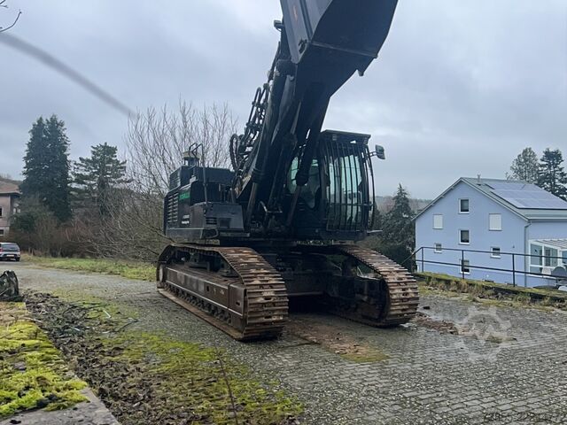Tracked Excavator Hitachi ZX470LCH-5B