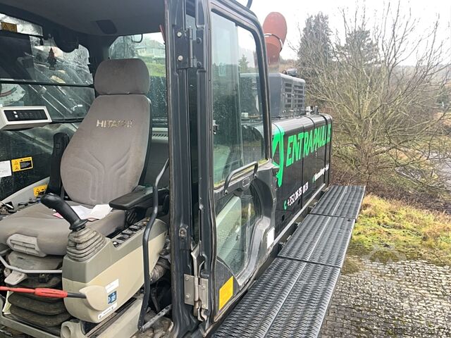 Tracked Excavator Hitachi ZX470LCH-5B