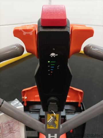 Manual pallet jack Noblelift PWB-150