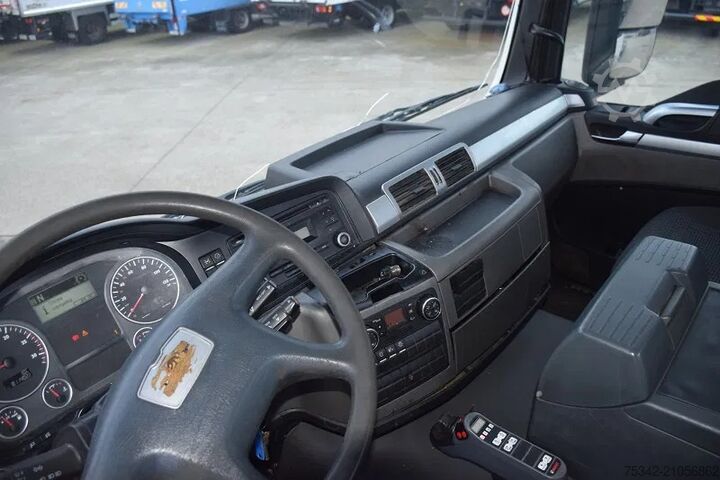 Hakenarmsystem MAN TGS 26.360