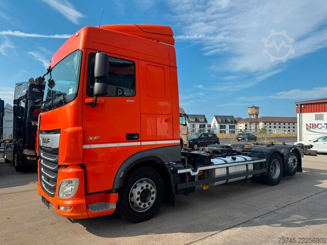 Wechselfahrgestell LKW DAF XF 450 * RETARDER * AHK 2 X * SPACE CAP *