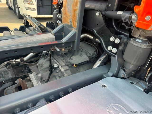 Wechselfahrgestell LKW DAF XF 450 * RETARDER * AHK 2 X * SPACE CAP *