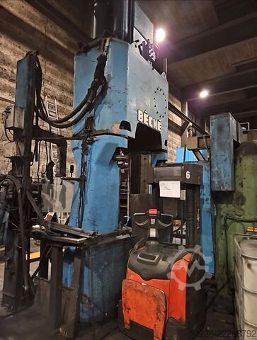 Forging press Beche KGH 315