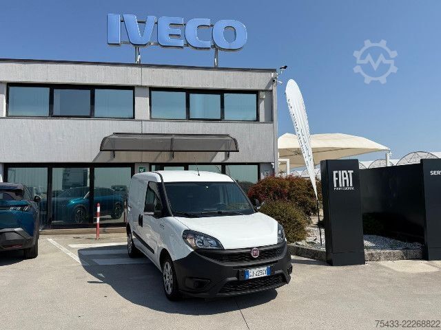 Panel van Fiat DOBLO CARGO CH1 LOUNGE 105