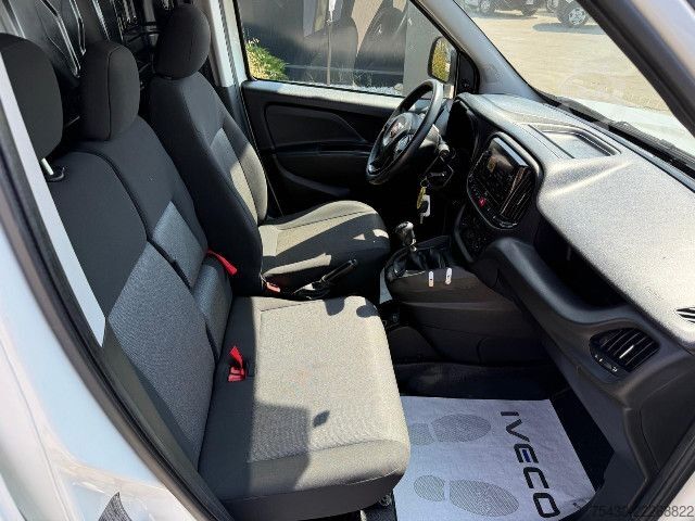 Panel van Fiat DOBLO CARGO CH1 LOUNGE 105