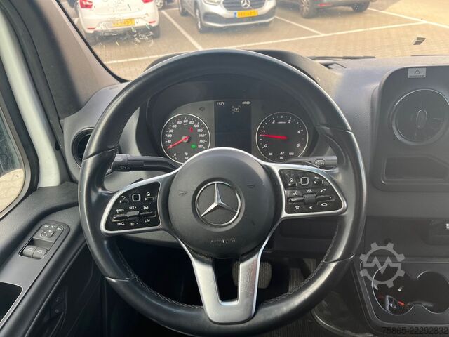 Kastenwagen Mercedes-Benz Sprinter 319 1.9 CDI / L4 H3 / RWD / / Leder / ...