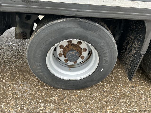 Volumentransport Krone Dry Liner / Box / Double Stock / Mega / BPW Dru...