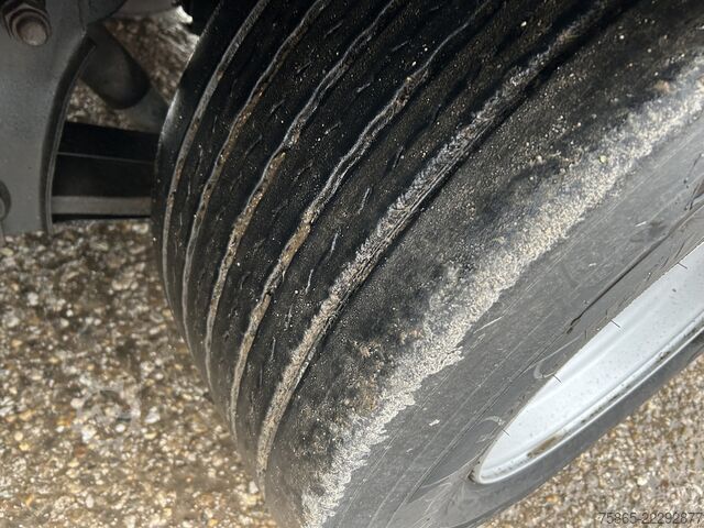Volumentransport Krone Dry Liner / Box / Double Stock / Mega / BPW Dru...