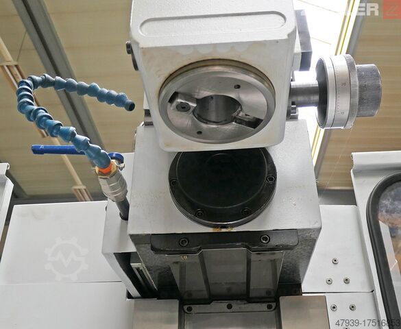 CNC milling machine DECKEL FP3A 2820