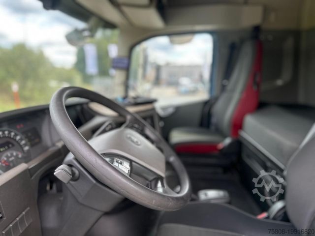 Standard tractor unit VOLVO FH460 Glob. Schubbodenhydr. Lane Guard Alcoa