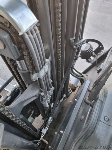 Gabelstapler Linde E 16 L mit sehr guter Ausstattung!