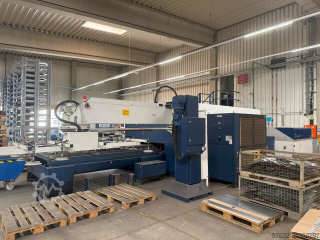 Laser cutting machine Trumpf TruLaser 5030 Fiber mit Loadmaster
