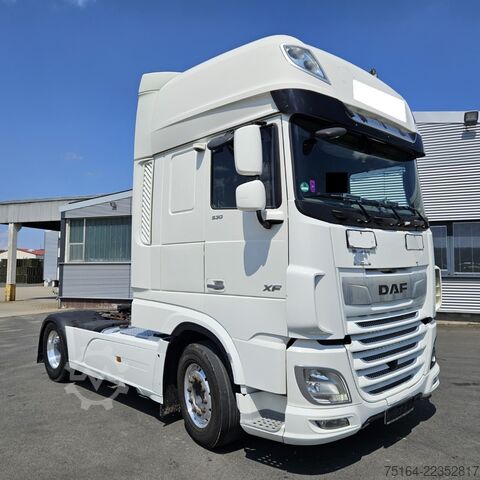 Standard tractor unit DAF XF 530 FT
