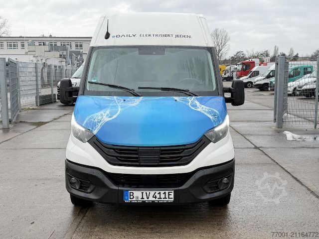 Kastenwagen IVECO 35S14E V LED / AHK-3,5T / ACC