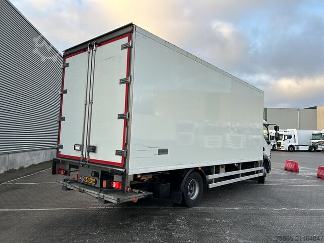 Koffer DAF FA LF 55 210 EEV / 14 Ton / Isolated Box / Load...