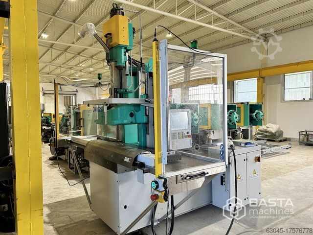 Vertikaler Arburg Schiebetisch 375 V 500-100 (2017, Arbeitsstunden: 19.719) Arburg 375 V 500-100