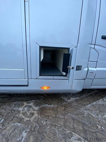 Viehtransporter RENAULT Master STX Haras 5 Sitzer TÜV NEU