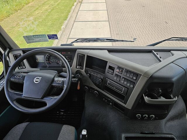 Tanker truck VOLVO FM 420 FOODTANK FOODSTUFF