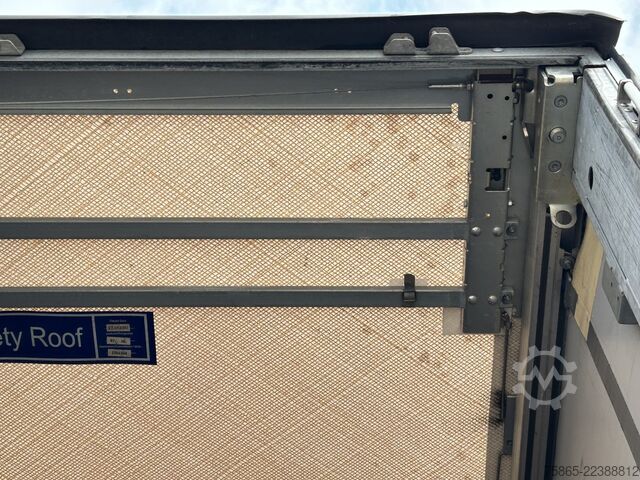 Schiebeplanen Schmitz Cargobull SCB S3T / Schuifzeil / Kooi Aap / Lift + Stuura...