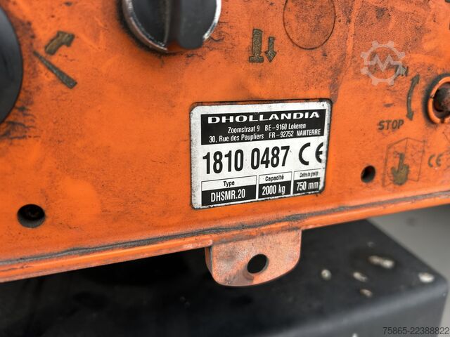 Koffer Fruehauf CNP 03 / Box / Laadklep / SAF Schijfrem / APK T...