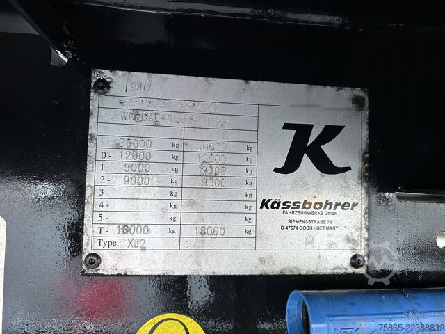Koffer Kässbohrer Maxima XJ2 / Box / Laadklep 2500 kg / Liftas