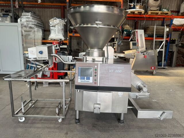 With Handtmann meatball forming attachme Handtmann VF200 Vacuum Filler VF200