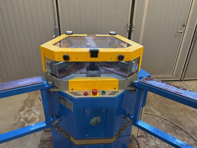 Eckverbindungspresse Pertici HP601