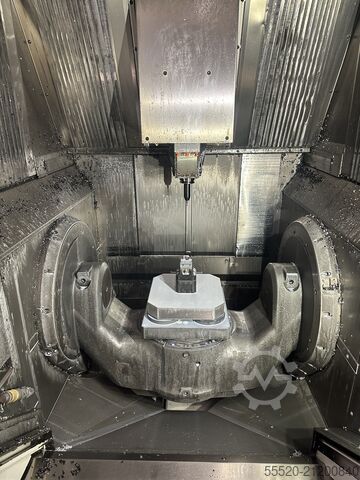 Universal-Bearbeitungszentrum HERMLE C22-U mit RS2