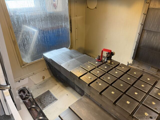 Vertical machining center Haas VM-2