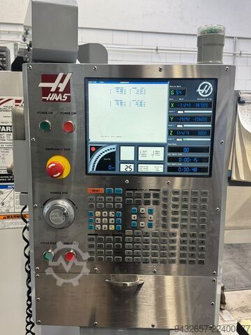 Vertical machining center Haas VM-2