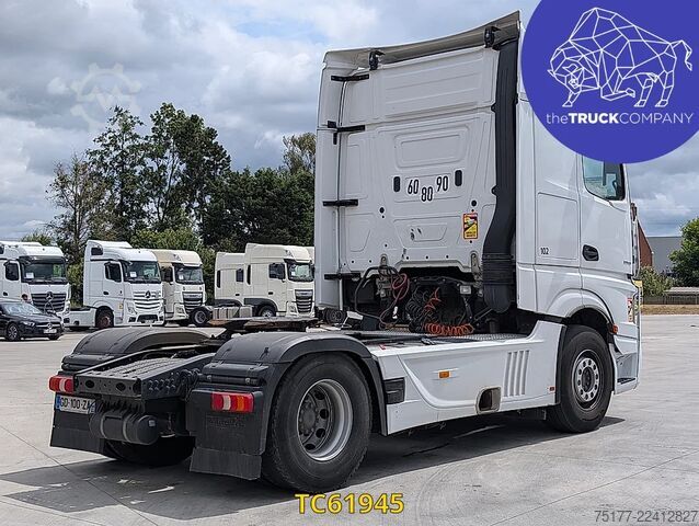Standard-SZM Mercedes-Benz Actros L Pro Cabin 1953