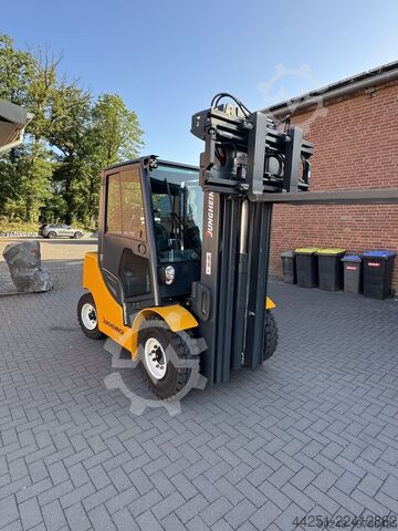 Jungheinrich 4-wheel forklift – 5 stars Jungheinrich 5 Sterne überholt TFG 540s  SP G+E 120-565 DZ