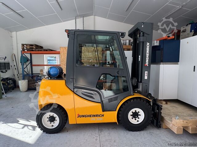 Jungheinrich 4-wheel forklift – 5 stars Jungheinrich 5 Sterne überholt TFG 540s  SP G+E 120-565 DZ
