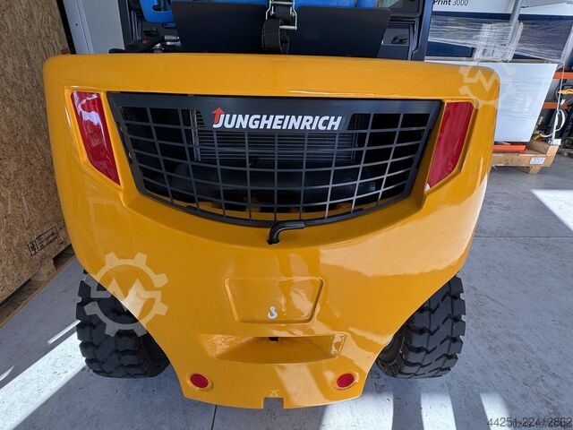 Jungheinrich 4-wheel forklift – 5 stars Jungheinrich 5 Sterne überholt TFG 540s  SP G+E 120-565 DZ