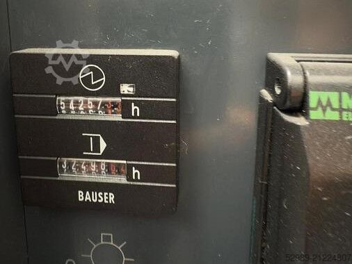 5-Achsen-Bearbeitungszentrum Deckel Maho DMU 50 eVo linear