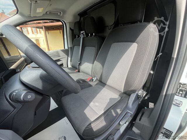Kastenwagen VOLKSWAGEN T7 TEMPOMAT SPURHALTE ASSIST KLIMA 1.HAND