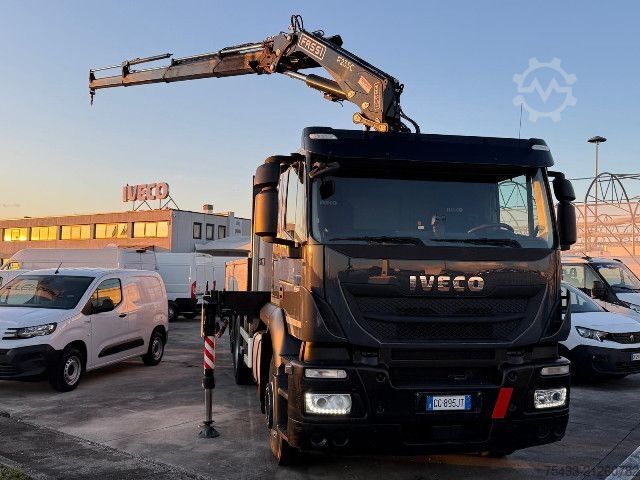 Special purpose truck IVECO STRALIS AT260S46/P GRU FASSI
