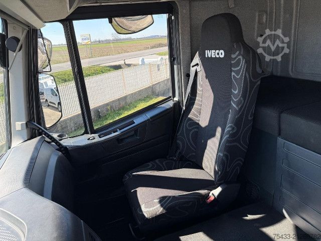 Special purpose truck IVECO STRALIS AT260S46/P GRU FASSI