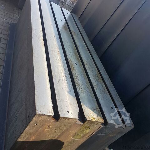 T-Nutentisch unbekannt 2500x1000