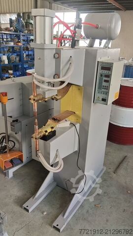 Spot welding machine  QC