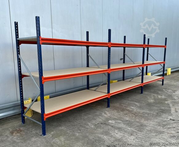 Wide span storage rack ca. 57 lfm. Weitspannregale H: 200 cm T: 80 cm , 400 kg Fachlast , 3 Ebenen