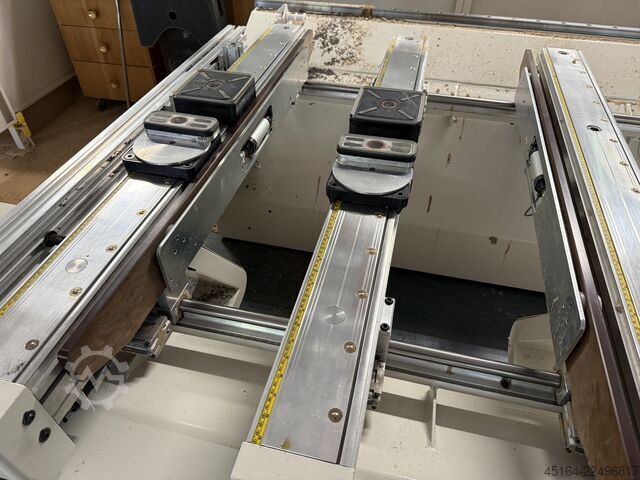 CNC machining center SCM morbidelli Universal X5 HD 31
