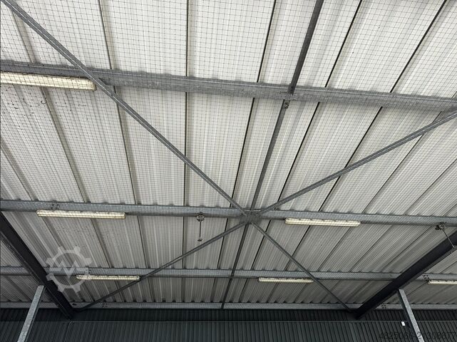 Offene Lagerhalle 240 m² + 528 m² Resteel 