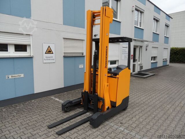 Reach Truck Jungheinrich ETV 214 - Batterie BJ 2025 - aufgearbeitet
