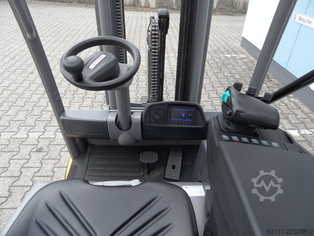 Electric 3-wheel forklift Jungheinrich EFG 218k - Triplex - aufgearbeitet