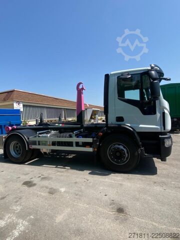 Roll-off tipper truck IVECO IVECO EUROCARGO 180E32K SCARRABILE