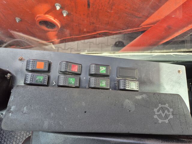 Feed transport vehicle / Mixer feeder Kuhn SPW 22 INTENSE / 1 OWNER / 8000MTH!